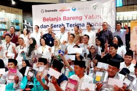 Gramedia-Dompet Dhuafa gelar "Happy Family Coloring" lewat sedekah Quran