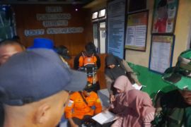 Basarnas lanjutkan pencarian korban longboat tenggelam di Halsel