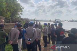 Polisi Bangka Barat tertibkan tambang liar di Perairan Limbung Mentok
