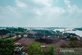 PT Pelindo 2 operasikan dermaga curah kering di Pelabuhan Talang Duku Jambi