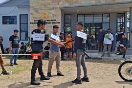 Polres HSS rekonstruksi kasus pembunuhan mayat tanpa kepala