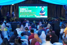 Ratusan warga Rempang antusias ikuti seminar otak di RSKI Galang