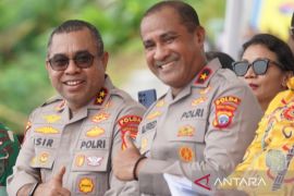 Kapolri memutasi Kapolda  Papua Barat jadi Kadiv Humas Polri