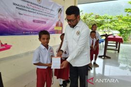 Filep Wamafma usulkan 154 sekolah di Papua Barat terima PIP Tahap II