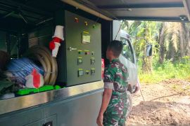 TNI sediakan air siap minum di hunian sementara Kayu Pasak Agam (Video)