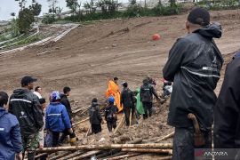 Bandung Barat tetapkan status darurat bencana longsor