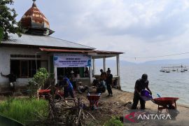 Yayasan Abulyatama bantu fasilitas air bersih warga terdampak bencana