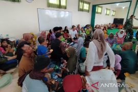 Banjir di Kudus mulai surut, pengungsi pulang semua