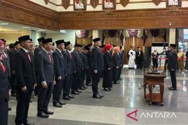 Bupati Kutim lakukan mutasi 164 pejabat  eselon IV dan III