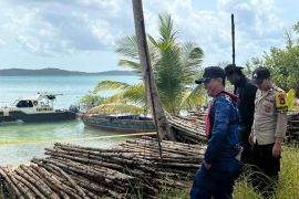 Penyelundupan 8.000 batang bakau di Lingga gagal