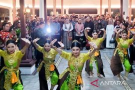 Fadli Zon resmikan Pendopo Pate Alos di Situbondo