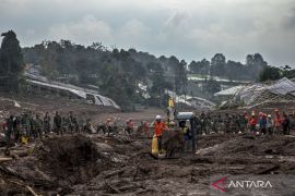 38 jenazah longsor Cisarua berhasil dievakuasi hingga hari ini