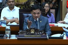 Komisi III DPR tegaskan Polri berada di bawah Presiden langsung