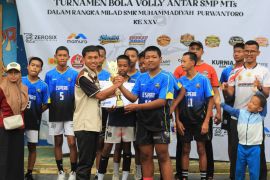 Mahasiswa KKN-Dik UMS sukses dukung milad ke-25 SMK Muhammadiyah 5 Purwantoro