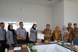 Kanwil Kemenkum harmonisasikan ranperwal peta jalan pembangunan kependudukan Kota Jambi