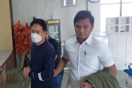 Warga Tiongkok curi listrik di Ketapang tetap berstatus tersangka