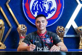 Arema FC pinjam Gianluca Pandeynuwu dari Persis Solo