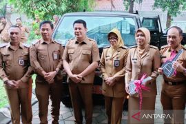 Pemkab Sidoarjo salurkan bantuan perbaikan jalan ke seluruh kecamatan
