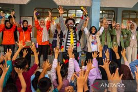 Pemulihan trauma anak terdampak longsor Cisarua