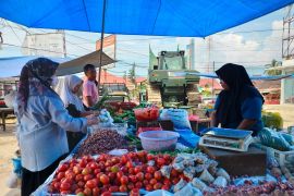 Pasar Maninjau Agam kembali mengeliat pascabencana