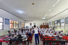 Asmo Sulsel edukasi siswa SMAN 9 Gowa pentingnya fokus berkendara