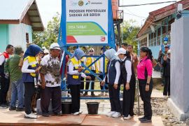 Pertamina-Kementerian ESDM dan SERUNI KMP kolaborasi buka akses air bersih ratusan warga Kampung Tambat Merauke