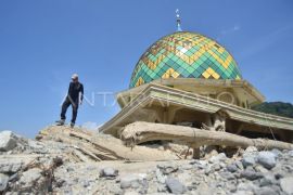 Kondisi Nagari Sungai Batang pascabencana di Agam Page 3 Small