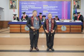 Dari pendidikan politik hingga restorative justice, gagasan Doktor UMS perkuat demokrasi Indonesia