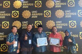 Kabupaten Bima dan Kota Bima Raih UHC Award Madya 2026