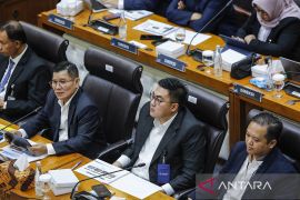 Dirut sebut jadikan ANTARA ekosistem informasi negara saat rapat DPR