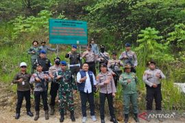 Polhukam kemarin dari  peringatan tambang ilegal hingga perda