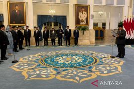 Prabowo lantik Dewan Energi Nasional yang terdiri atas unsur pemangku kepentingan