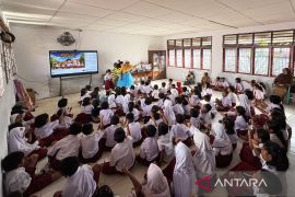 Ratusan anak di dua SD di Tukka Tapteng diberikan pemulihan trauma