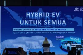 Toyota akan luncurkan sekaligus 3 mobil hybrid terjangkau di IIMS 2026