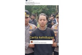 Hoaks foto Reza Arap ditangkap polisi