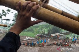 41 jenazah longsor Cisarua Bandung Barat teridentifikasi