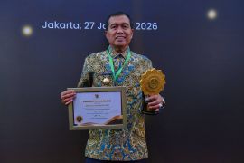 Pemkab HSS raih kategori utama pencapaian UHC Award 2026
