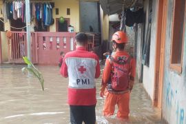 Banjir Jakarta rendam 35 RT dan 10 ruas jalan, berikut daftarnya