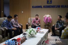 Perkuat Layanan ASN, Kanwil Kemenkum Riau Pererat Sinergi dengan PT Taspen Pekanbaru