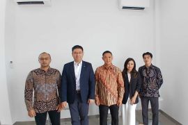 Perkembangan pariwisata Lombok tarik minat investasi Mazda