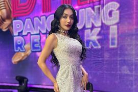 Denada tetap bungkam usai pengakuan Ressa Rizky Rossano mencuat ke publik