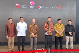 Ketua OJK nyatakan Plt Dirut BEI akan dipilih dari jajaran direksi yang menjabat