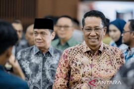 Law Minister officiates legal aid posts in all villages in South Kalimantan