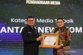 LKBN ANTARA sabet dua penghargaan BPOM sebagai media terbaik 2025