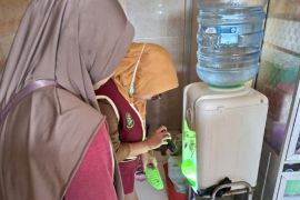 Dinkes Tangerang: Luangkan waktu bersihkan rumah untuk cegah DBD