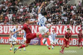 Kalahkan Persis 1-0, Persib tetap pimpin klasemen