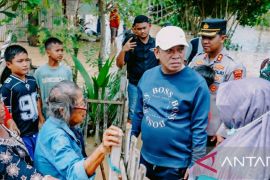 Bupati Karawang: Penanganan tanggul jebol di Kali Bawah harus cepat dan serius
