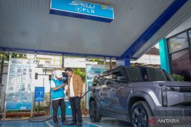 Jumlah kendaraan listrik yang dicas di SPKLU naik 200 persen