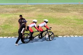 Pelatnas hari terakhir, tim para-balap sepeda siap jemput 3 emas