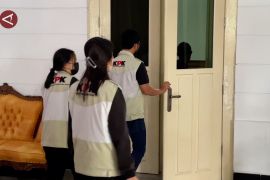 KPK geledah kantor dan rumah dinas Bupati Pati